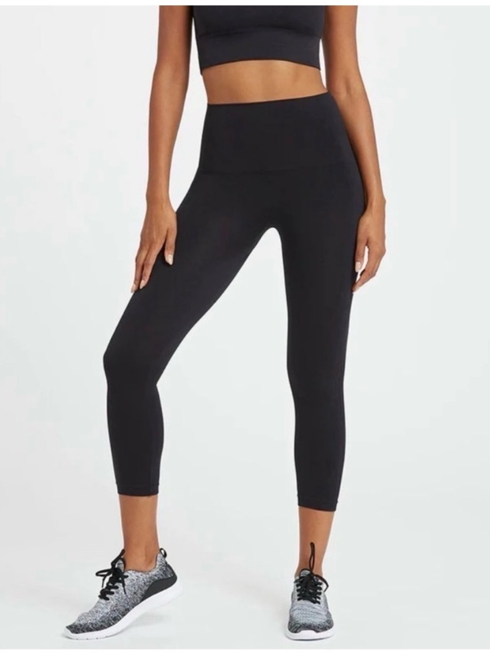SPANX Black High-Waist Cropped Seamless Performance Leggings
